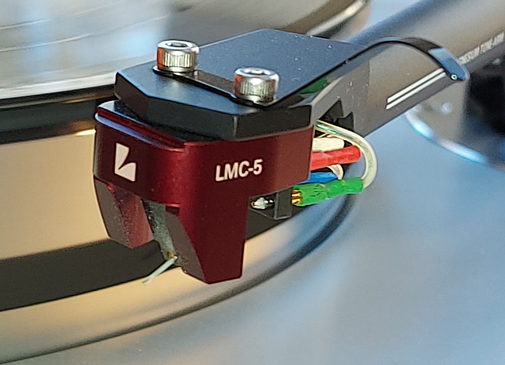 KMC-5 i SME arm